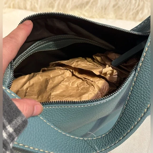 NEW Tod’s bag - dark robin’s egg blue - Picture 4 of 4